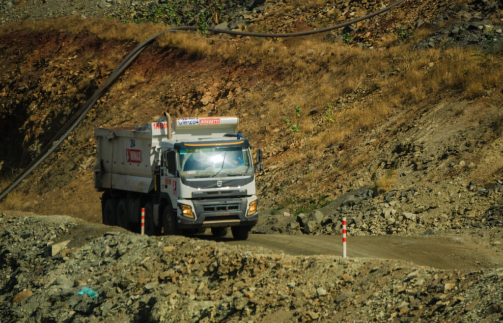 Movimentação interna de materiais: como reduzir gargalos?
